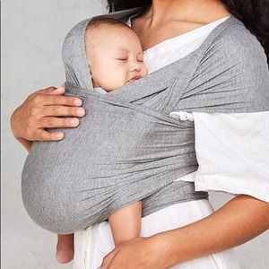 SOLLY BABY WRAP in Heather Grey. Great condition!